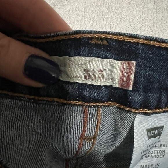 Levi’s 515 size 6 hemmed EUC - Picture 2 of 8